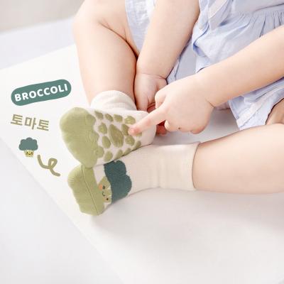 China Fashion Design Anti Slip Baby Socks QUICK DRY Winter Kids Anti Slip Baby Socks Anti Slip Baby Socks Non Slip for sale