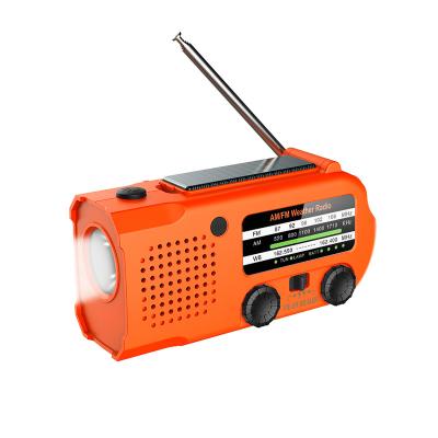 China Freed Auto Alert SOS Radio 5000mAh Huge Reading Lamp New Huge Power Bank For Phone Charger Portable Hand Crank Solar Radio for sale