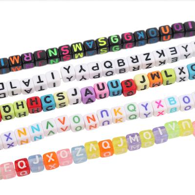 China Accessories Wholesale 1500 Loose Beads English Mixed Letter Beads For Kids DIY Handmade Bracelet Jewelry Accessories for sale