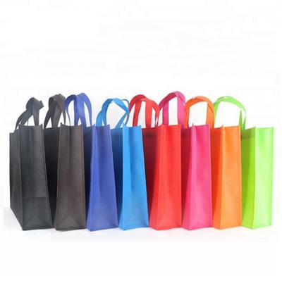 China Wholesale Reusable PP Handled Laminated Non Woven ShoppingTote Bags Foldable LogoTote Printable Bag for sale