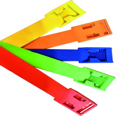 China Farms Plastic TPU Leg Band For Cattle / Cow Marking With Different Color for sale