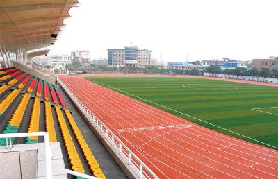 China Bevloering van de de Gymnastiekrenbaan van IAAF de Traditionele Rubber/het Openluchtsporten Vloeren Te koop