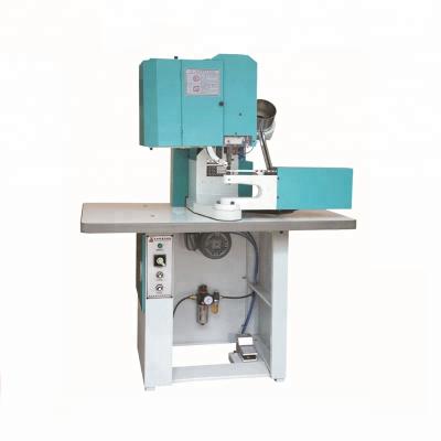 China Automatic Automatic Safety Shoes Button Riveting Machine , Mountaineering Button Riveting Machine for sale