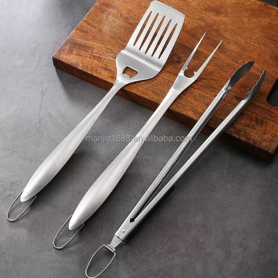 China Manjia Easily Cleaned Hot Sales GRILL Tool Kit Stainless Steel BBQ Set Grill BBQ Accessories Set for sale