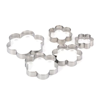 China Sustainable Customized 5 Pcs Food Grade Stainless Steel Flower Shape Cookie Cutter Mold Set for sale