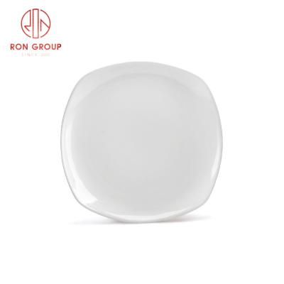 China New Technology Unbreakable Edges Italian Style Tableware Restaurant Stocked Ceramic Dishes for sale