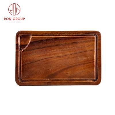 China Wholesale Natural Wood Tray High Quality Wooden Dish Stocked Steak Food Wooden Serving Tray With Sauce Dish for sale