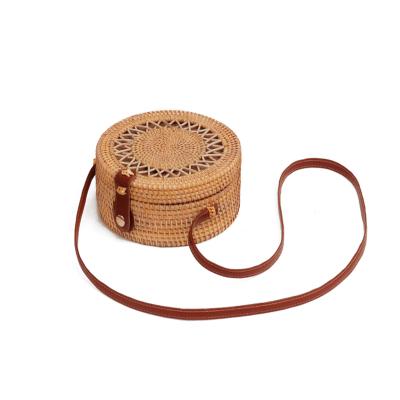 China Natural Chic Round Purse Straw Summer Beach Boho Rattan Daily Use Plant Handbags For Women Handmade for sale