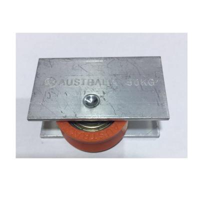 China Modern green iron box pulley wheel with bearings for sale