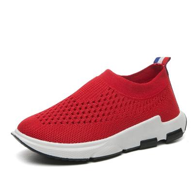 China New Pattern Slip On Breathable Children Mesh Flying Knit Running Shoes for sale