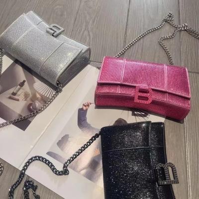 China Other 2023 New Fashion Luxury Diamond Hourglass Flap Shoulder Bag Women Full Shining Diamond Handheld Oblique Span Flap Flash Bag for sale