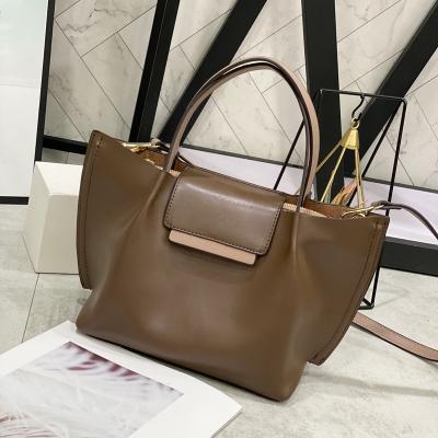 China Latest Luxury Classic High Quality Anti-theft Designer Hubo Cross - Body Handbag Vintage Tote Bag for sale