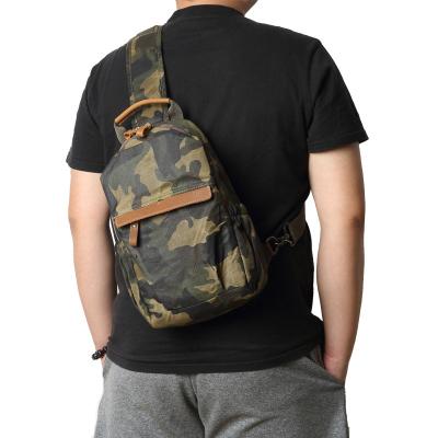 China Wholesale Soft Men's Army Mini Crossbody - Cool Body Bag Canvas Chest Bag Men Side Bag for sale