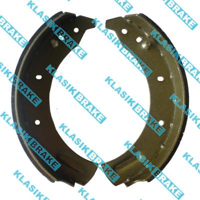 China Auto Part GS6110 FSB366 LS1148 361351B BS1421 LPR06110 BHL17771 RTC3424 Auto Brake Shoes For Land Rover ZAPATAS DE FRENO SAPATAS De FREIO for sale