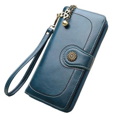 China Fashion Waterproof Custom Leather Hot Sale Oil Wax Long Zipper Ladies Coin Purse Cell Phone Bag for sale