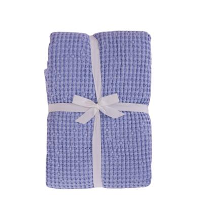 China Simple Durable Easy Care 100%cotton Cotton Waffle Muslin Wrap Other Blankets For Winter Throw Linen Blanket for sale