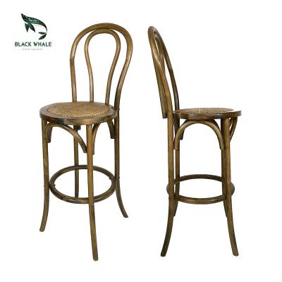 China Antique Cane Rattan Chairs Wicker Barstool High Sillas De Altas Round Back Wooden Bar Sedie Supplier Traditional Wholesale Accent Cafe Bistros for sale