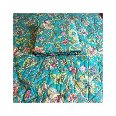 China Factory Sale Eco-Friendly Various Widely Used Designer Bedding Set Duvet Cover Set for sale