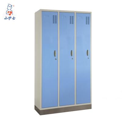 China G-17 3-Door metal epoxy coated wardrobe, clothes cabinet for hosptial for sale