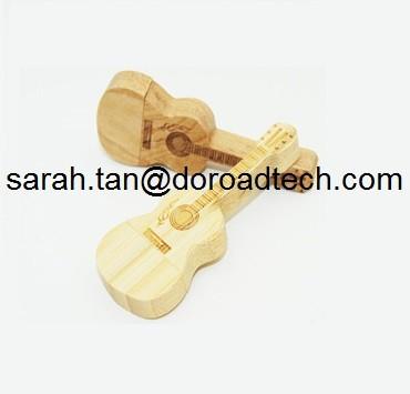 China New Wooden Cute Mini Guitar Shaped USB Pen Drives, Hot Sale Guitar USB Memory Sticks for sale