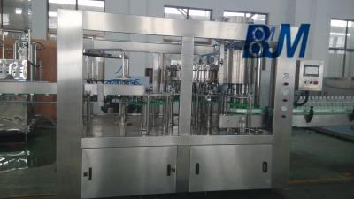 China 30 - Máquina de enchimento de aço inoxidável do refresco de 50 BPM para a bebida carbonatada à venda