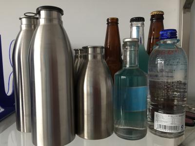 China Mineraal/Gezuiverd Water Bottelend Materiaal voor HUISDIERENflessen 1000bph - 24000bph Te koop