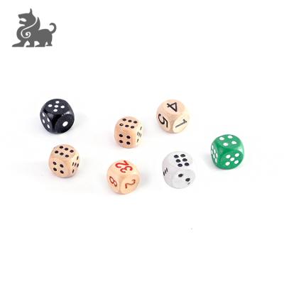 China Wooden Board Game Dice Customized Size Round Corner Wooden Dice For Board Game for sale