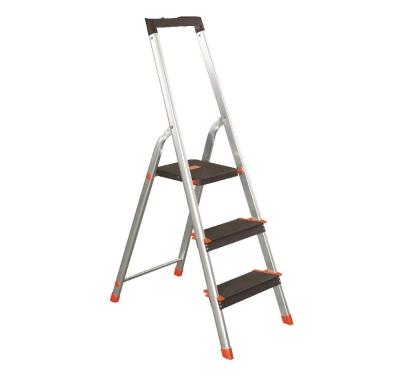 China Light Weight 3 Step Multifunctional Folding Ladders Aluminum Folding Ladder Stool With Plastic Step for sale