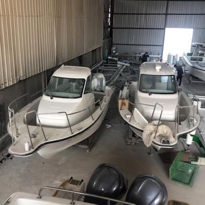 China Diving& Fishing 7.6 meter fiberglass outboard sport fishing boat for diving for sale