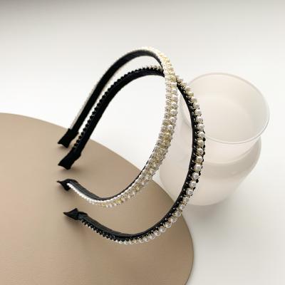 China Fashion Minimalist New Grace Delicate Pearl Hair Band Inlaid Pearl Hair Band For Women for sale