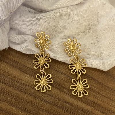 China Vershal 2022 Long Korean Matte 925 Sterling Silver Earrings Minimalist Flower Drop Earrings Jewelry for sale