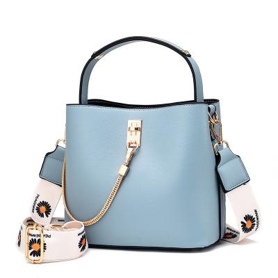 China Others Women Fashion Handbags Luxury Shoulder Bags High End Cross - Body Bags Ladies Purses PU Tote Casual Single Chains Handbags for sale