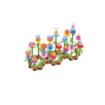 China DIY TOY Assembly Flower Shape Inserted Flower Bricks For Children Playing Or As A Collection Gift for sale