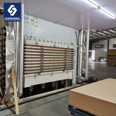 China Floor Board.MDF Laminate.HDF Laminated Particle Board High Glossy Hot Press Production Line for sale