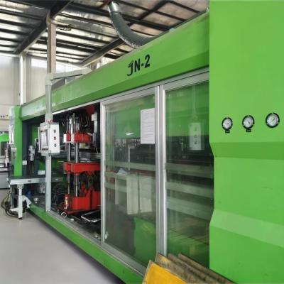 China Used automatic boxes/plates/containers plastic egg tray making machine Three station Plastic Thermoforming machine for sale