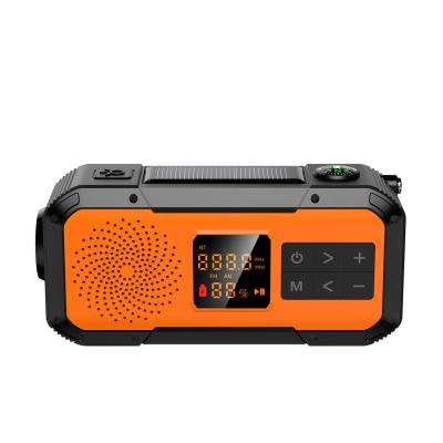 China 2000mAh LCD Display Solar Self-Powered Emergency Radio Crank Light Portable Solar Powered FM Radio with Flashlight for Emergency for sale