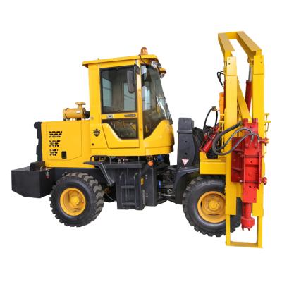 中国 vibratory post ramming machine solar electr ground screw pile driver price 販売のため