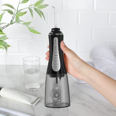 China Lightweight 350ml Cordless Dental Water Flosser Waterproof IPX7 for sale