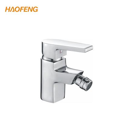 China Factory Supply Faucets Quality Brass Super Classic Bidet Mixer Metered Economical Bidet Bathroom Mixer Tap for sale