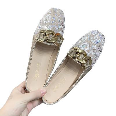 China 2022 Fashion Trend Women Chain News Metal Slippers Fashion Casual Outdoor Shoes for sale