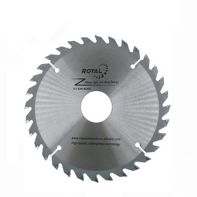 China Wood Cutting CTT Wood Circular Saw Blade For Cutting Plywood Hard And Soft Wood for sale