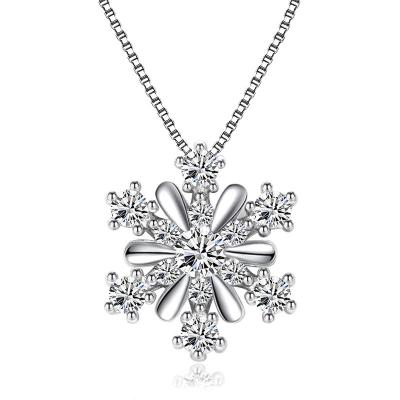 China Wholesale creative platinum plated necklace women's fashion new snowflake trend boutique jewelry pendant for sale