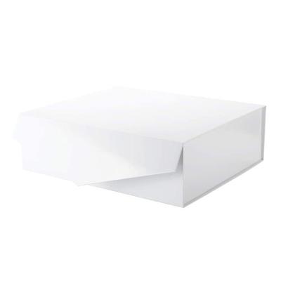 China Recyclable Rigid Cardboard Gift Boxes With Ribbon And Magnetic Lid Gift Wrapping Flat Packing Folding Box For Clothes Shoe And Handbags for sale