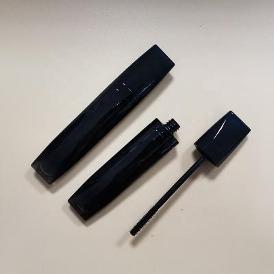 China New Shape Packaging Empty Black Mascara Packaging Container Mascara Tube for sale