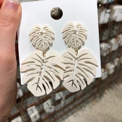 China No Allergic Custom Leaf Metal Drop Earrings Beach Vacation Promotion Dangle Earring Jewelry For Women for sale