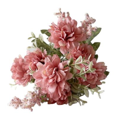 China Realistic Silk Flower Wholesale Artificial Hydrangea Silk Hydrangea For Wedding Party Decoration for sale