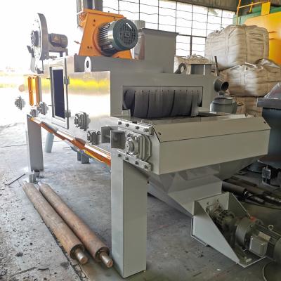 China Factory Belt Conveyor Shot Blasting Machine, Can Handle Various Shapes Of Metal for sale