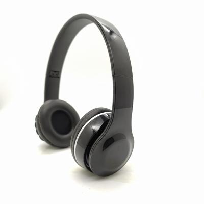 China Foldable Small Size Headband Wireless Headphones With TF Card BT Earphone for sale