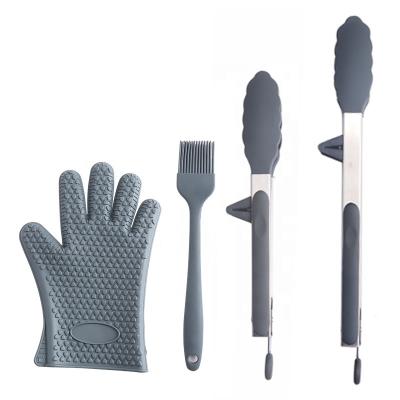 China Sustainable Silicone Food Bread Holder Set Anti-scalding Gloves Baking Tools Kitchen Utensils for sale