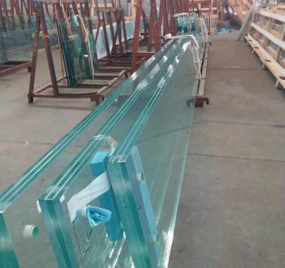China Various Panel Sizes Laminated Safety Glass with Tempered Panels and White Film Protection for sale